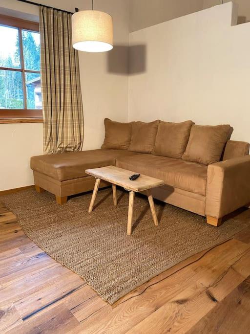 Wohnung In เคิร์ชแบร์ก อิน ทิโรล ภายนอก รูปภาพ